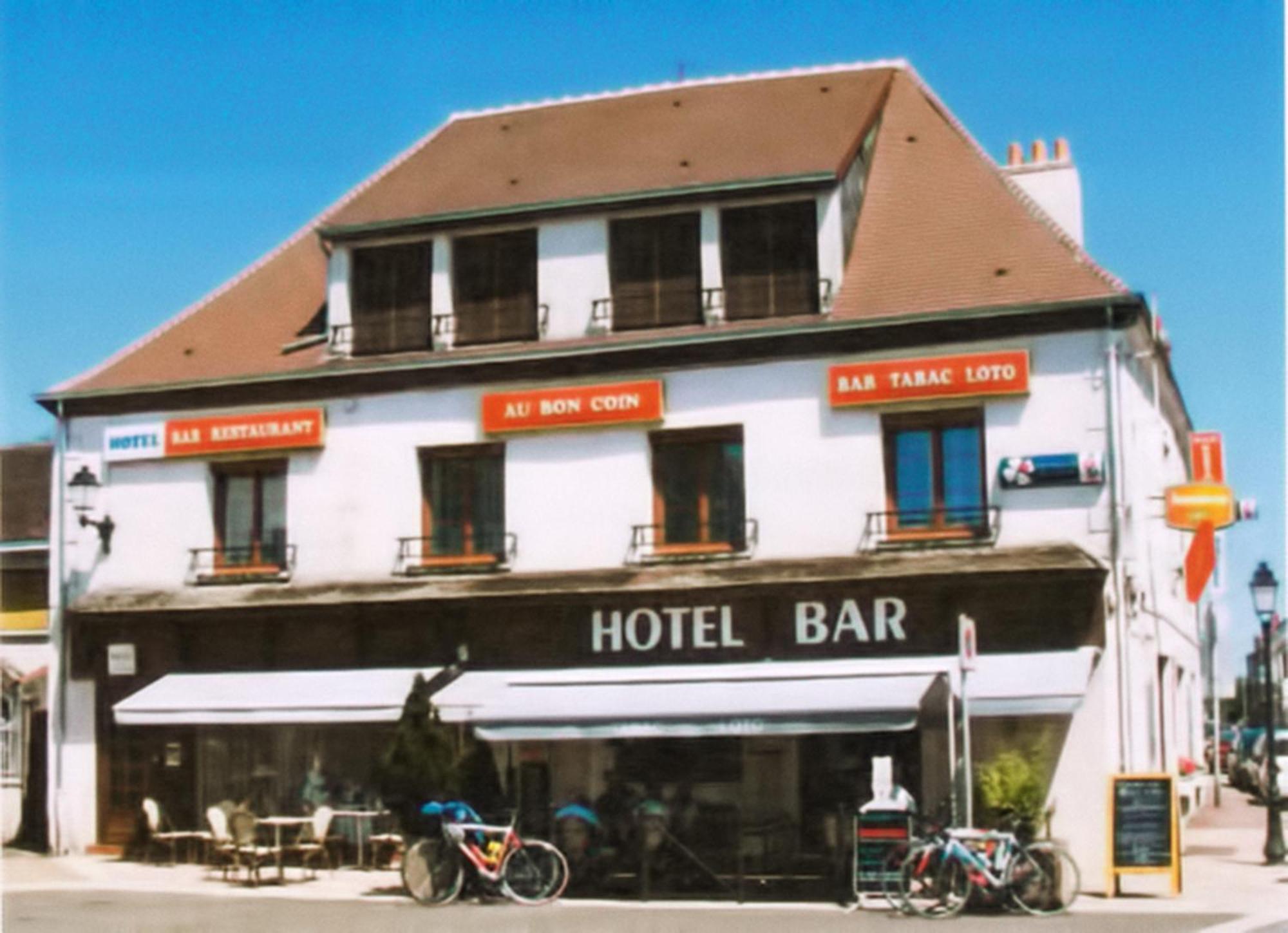 Hotel Au Bon Coin Cloyes-sur-le-Loir Exteriör bild